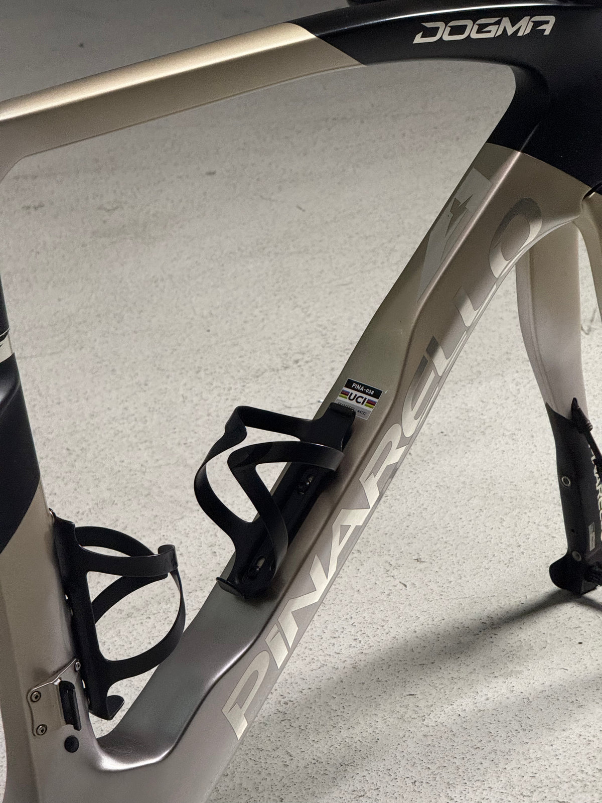 Pinarello Dogma F + Most