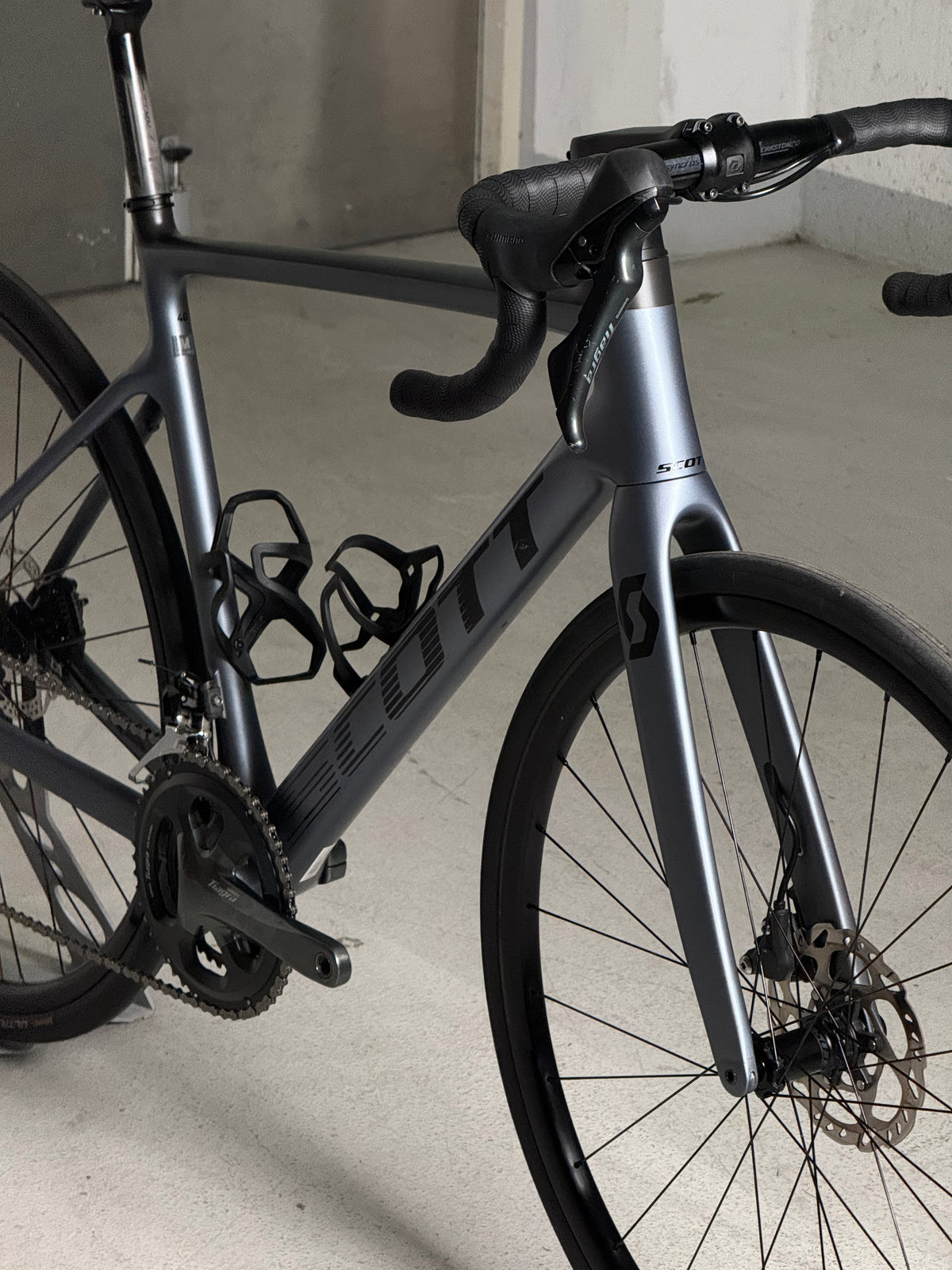 Scott Addict 40 gris 2024